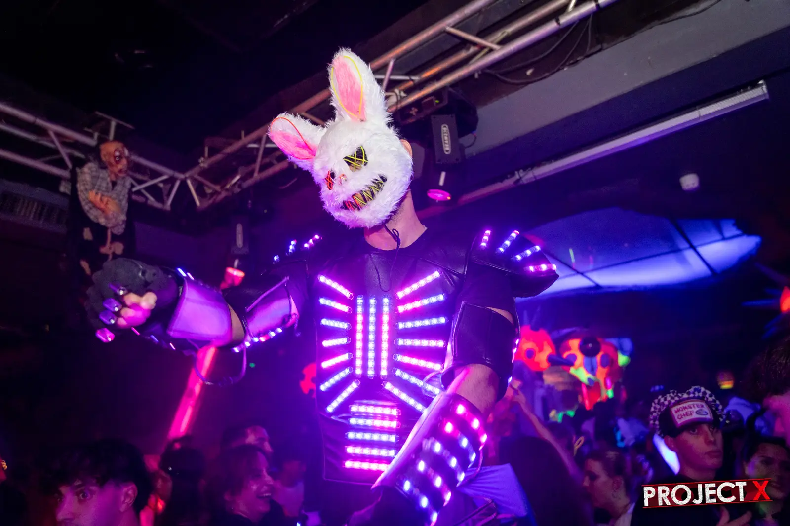 Show Robot LED en la fiesta de Halloween de Project X en ORIGN